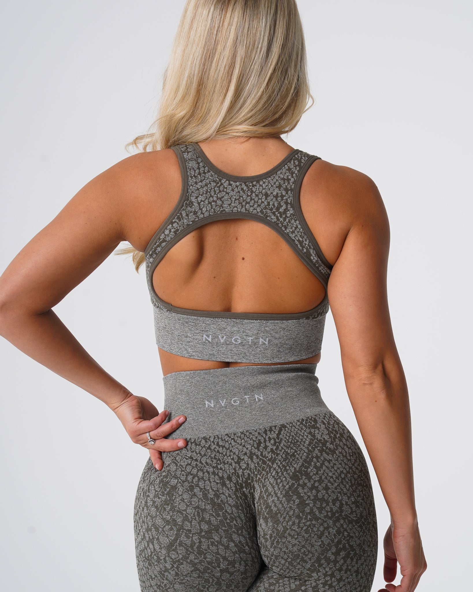 Khaki Green Snakeskin Eclipse Seamless Bra Khaki Green | NVGTN Online