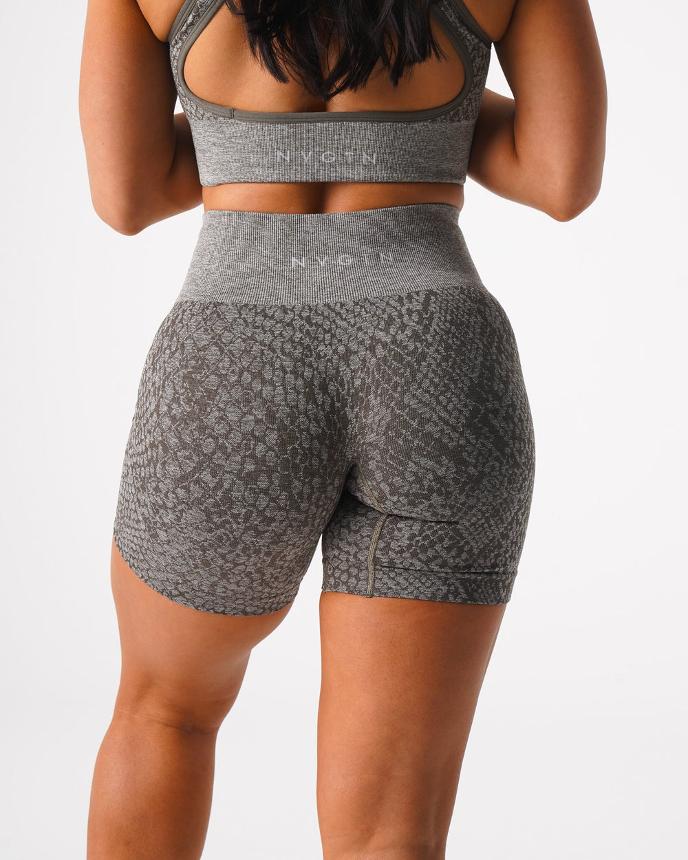 Khaki Green Snakeskin Seamless Shorts Khaki Green | NVGTN Sale