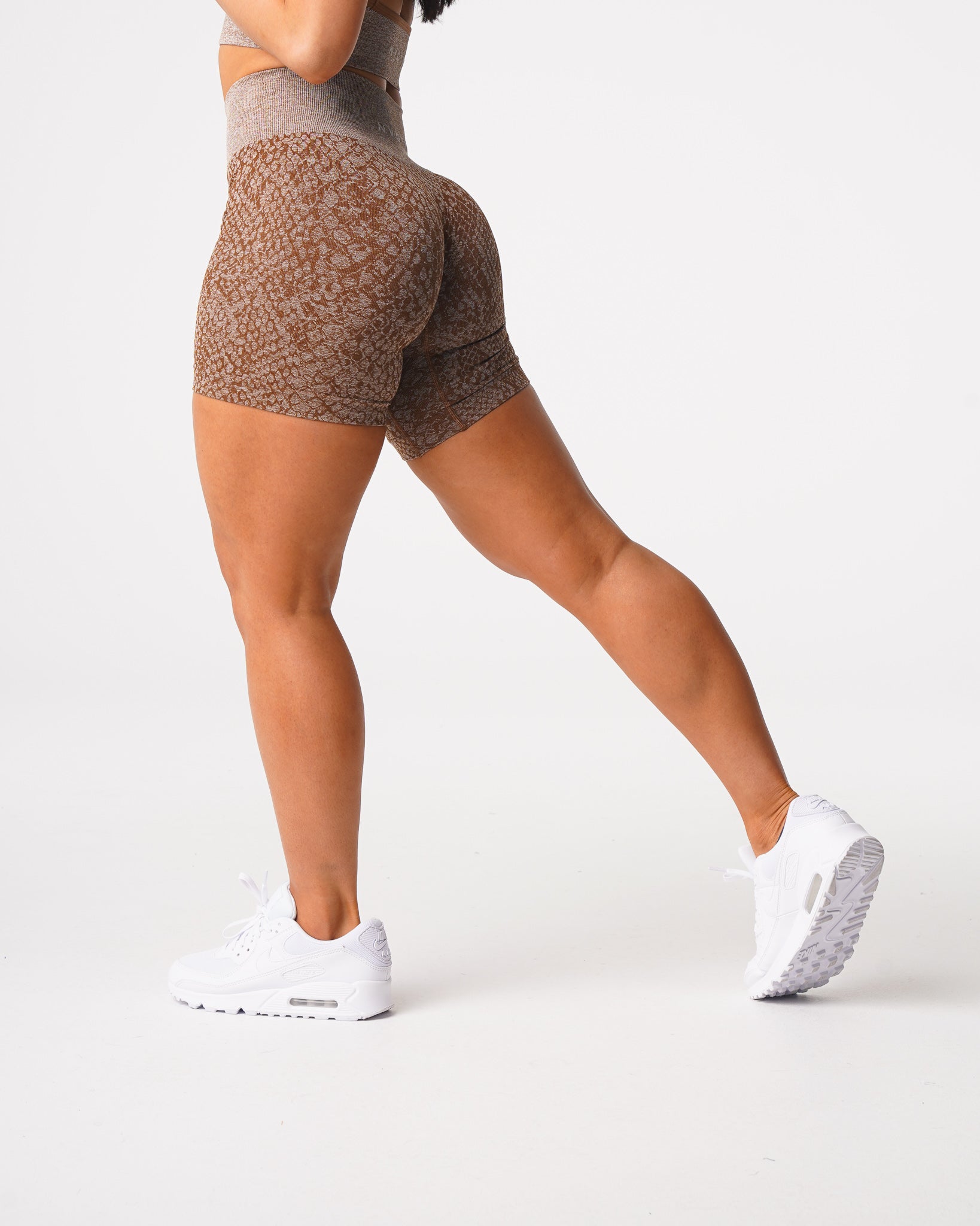 Mocha Snakeskin Seamless Shorts Mocha | NVGTN Discount
