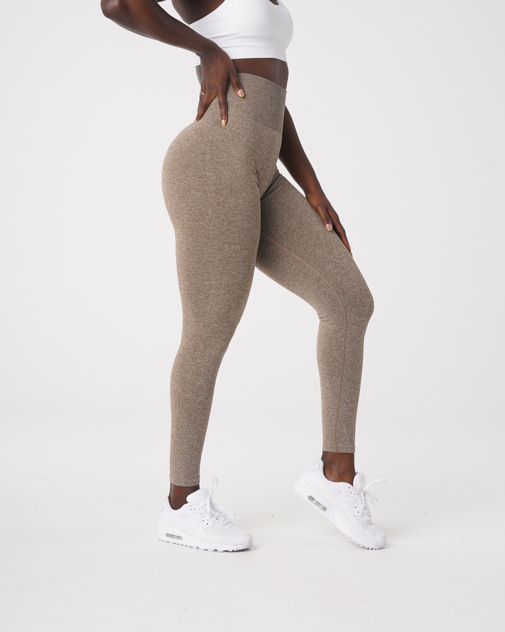 Mocha Scrunch Seamless Leggings Mocha | NVGTN US