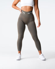 Olive Sport Seamless Leggings Olive | NVGTN Online