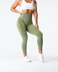 Meadow Contour Seamless Leggings Meadow | NVGTN US