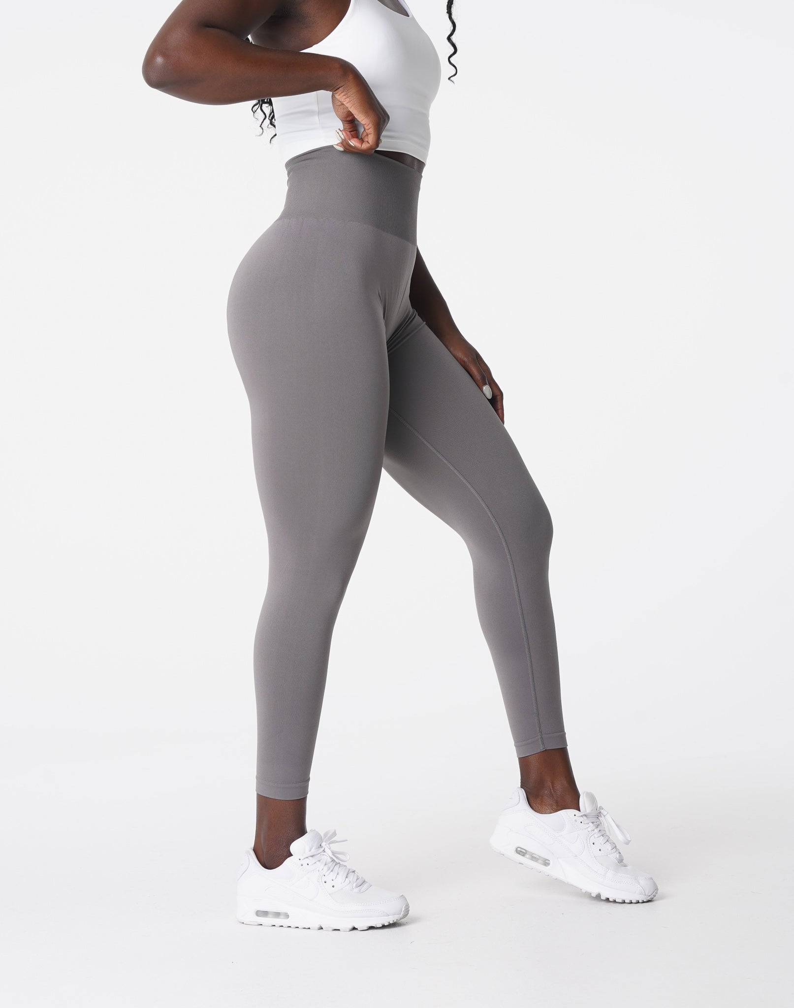 Charcoal Solid Seamless Leggings Charcoal | NVGTN Sale