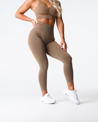 Mocha Curve Seamless Leggings Mocha | NVGTN New