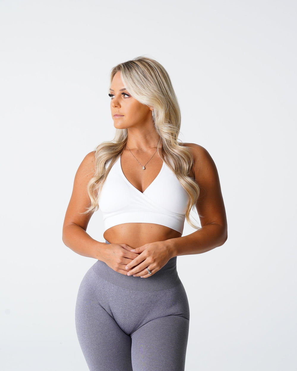 White Pursuit Seamless Bra White | NVGTN New