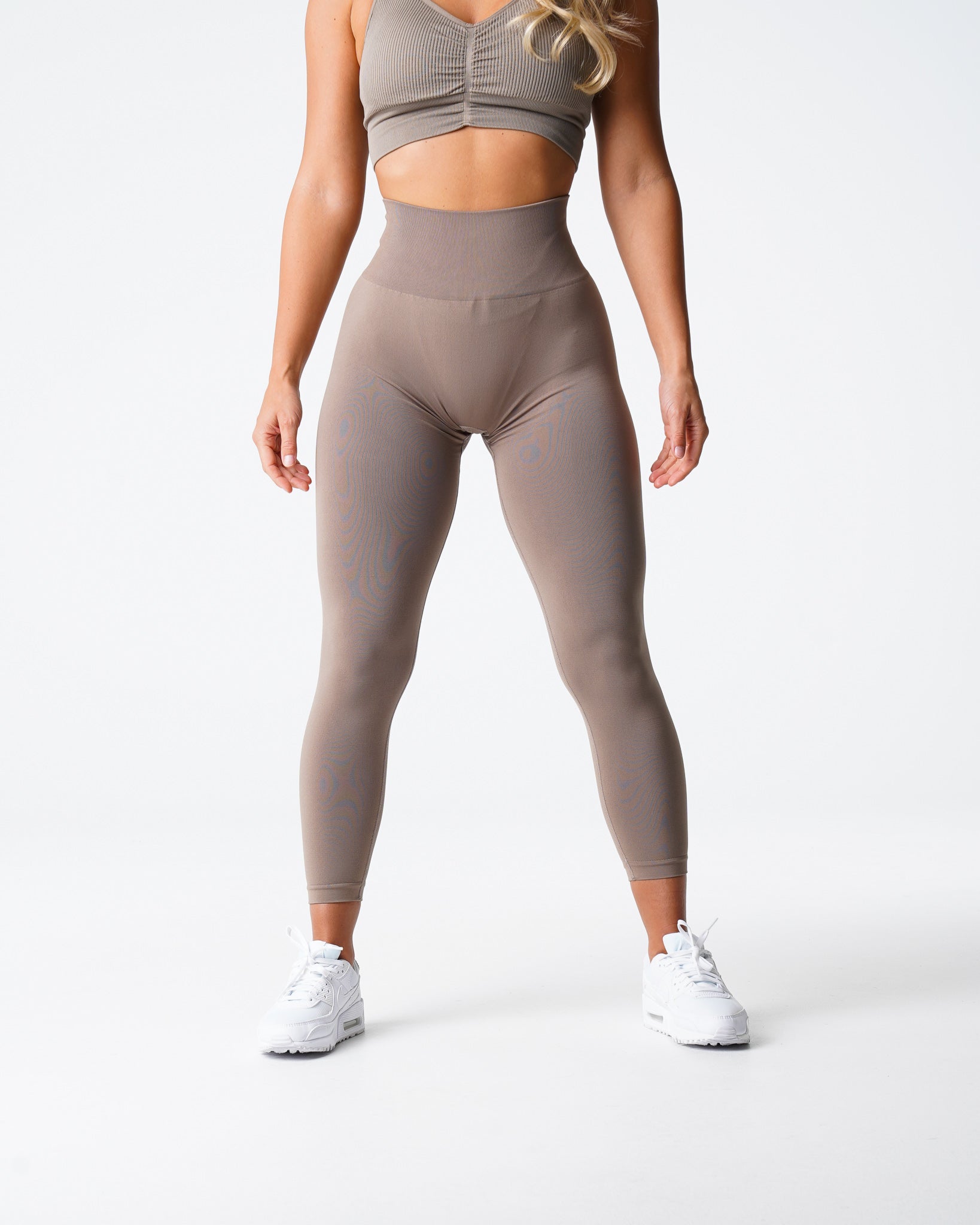 Taupe Solid Seamless Leggings Taupe | NVGTN Online