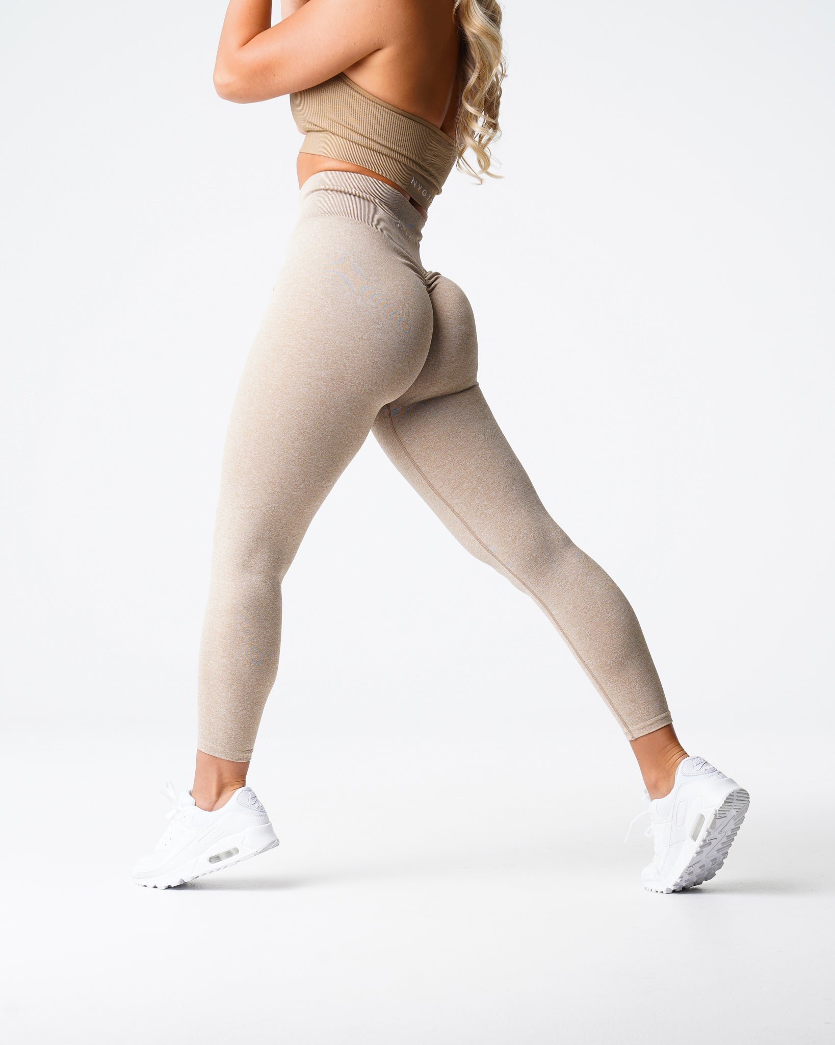Beige Scrunch Seamless Leggings Beige | NVGTN For Sale