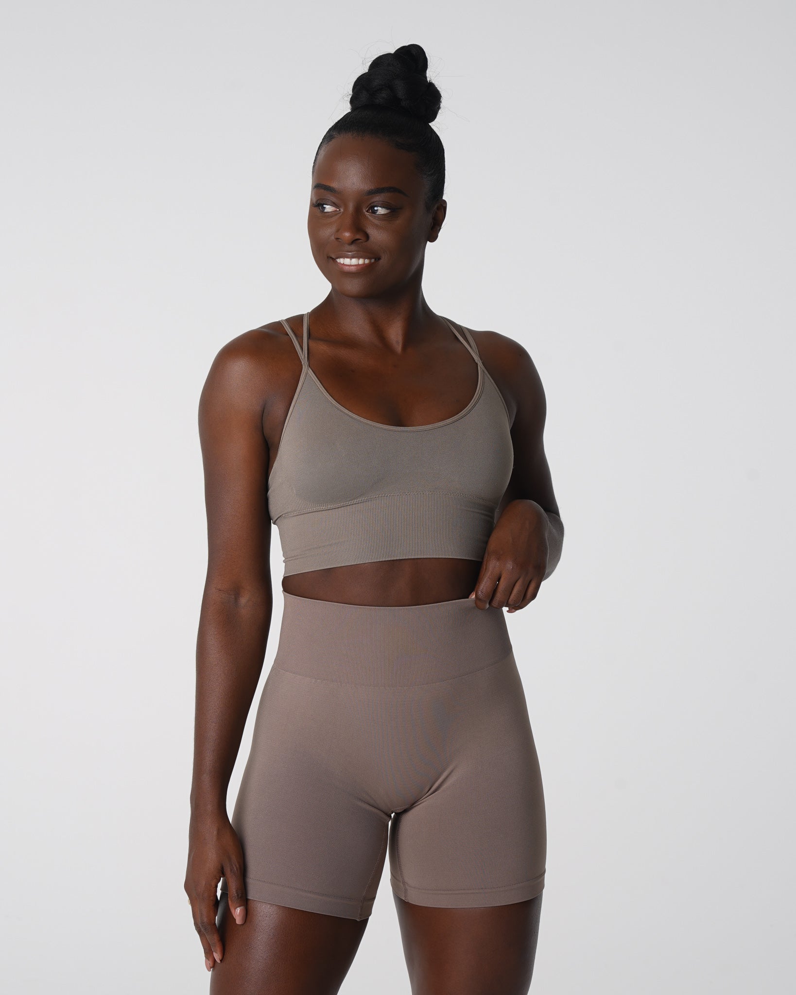 Taupe Flourish Seamless Bra Taupe | NVGTN Near Me