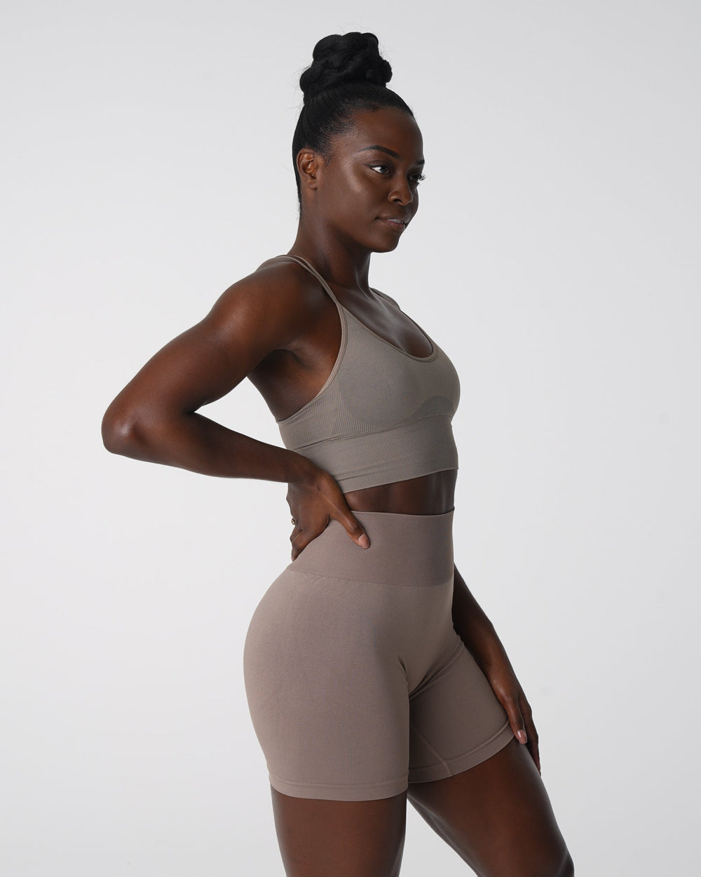 Taupe Flourish Seamless Bra Taupe | NVGTN Near Me