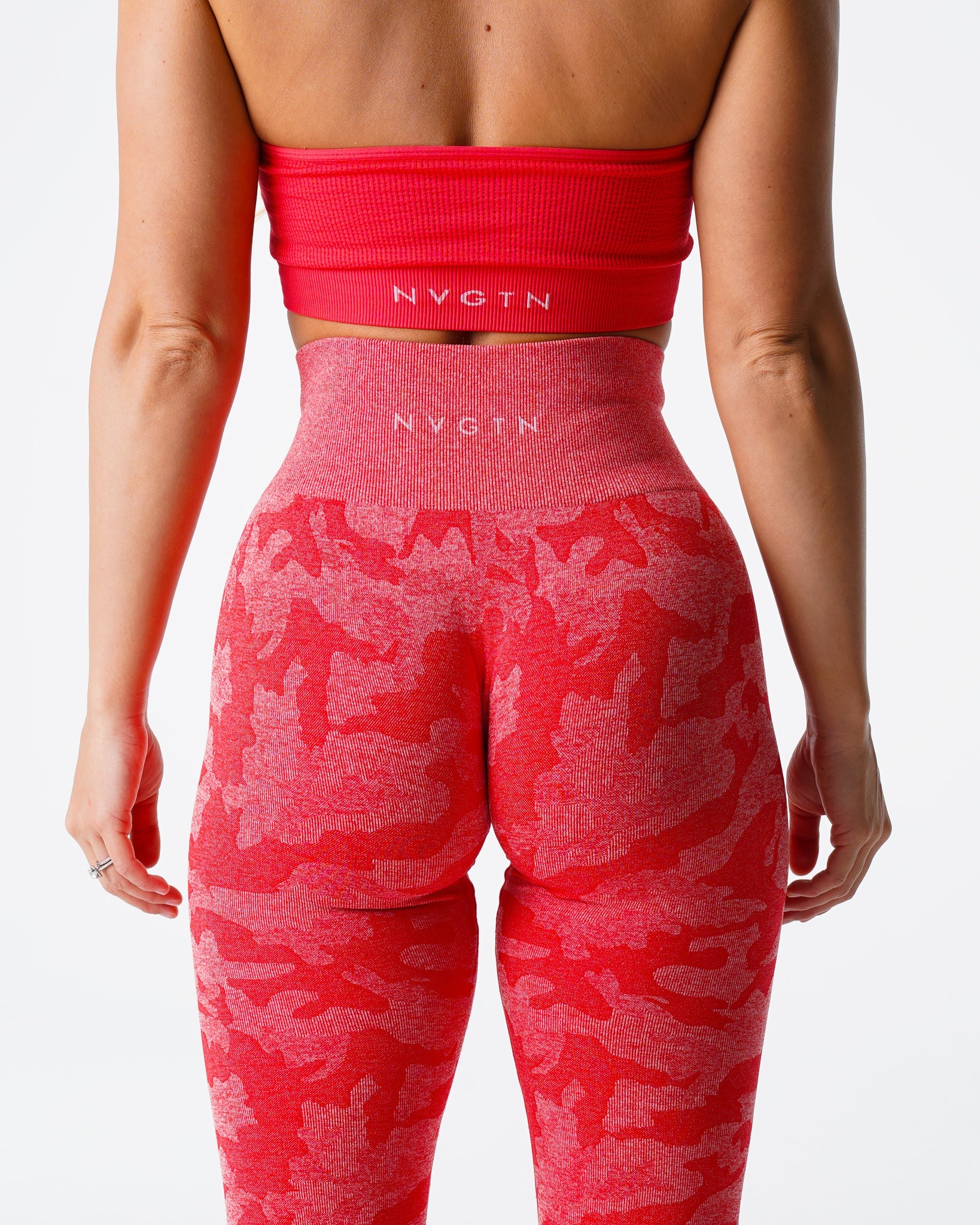 Candy Apple Camo Seamless Leggings Candy Apple | NVGTN Near Me
