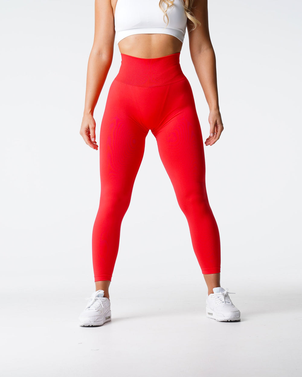 Scarlet Solid Seamless Leggings Scarlet | NVGTN New