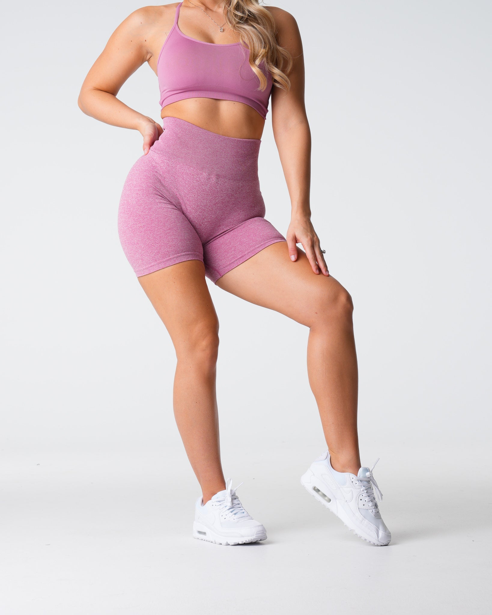 Pastel Pink Scrunch Seamless Shorts Pastel Pink | NVGTN Discount
