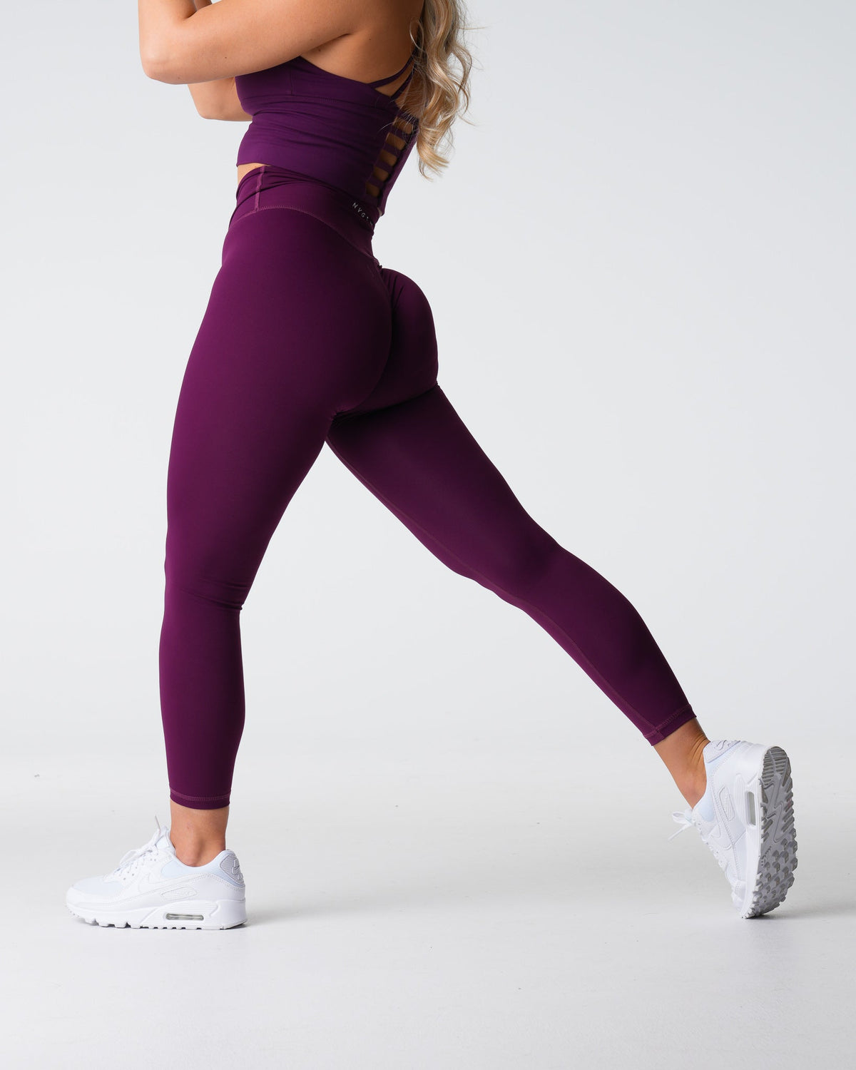 Plum Signature 2.0 Leggings Plum | NVGTN US
