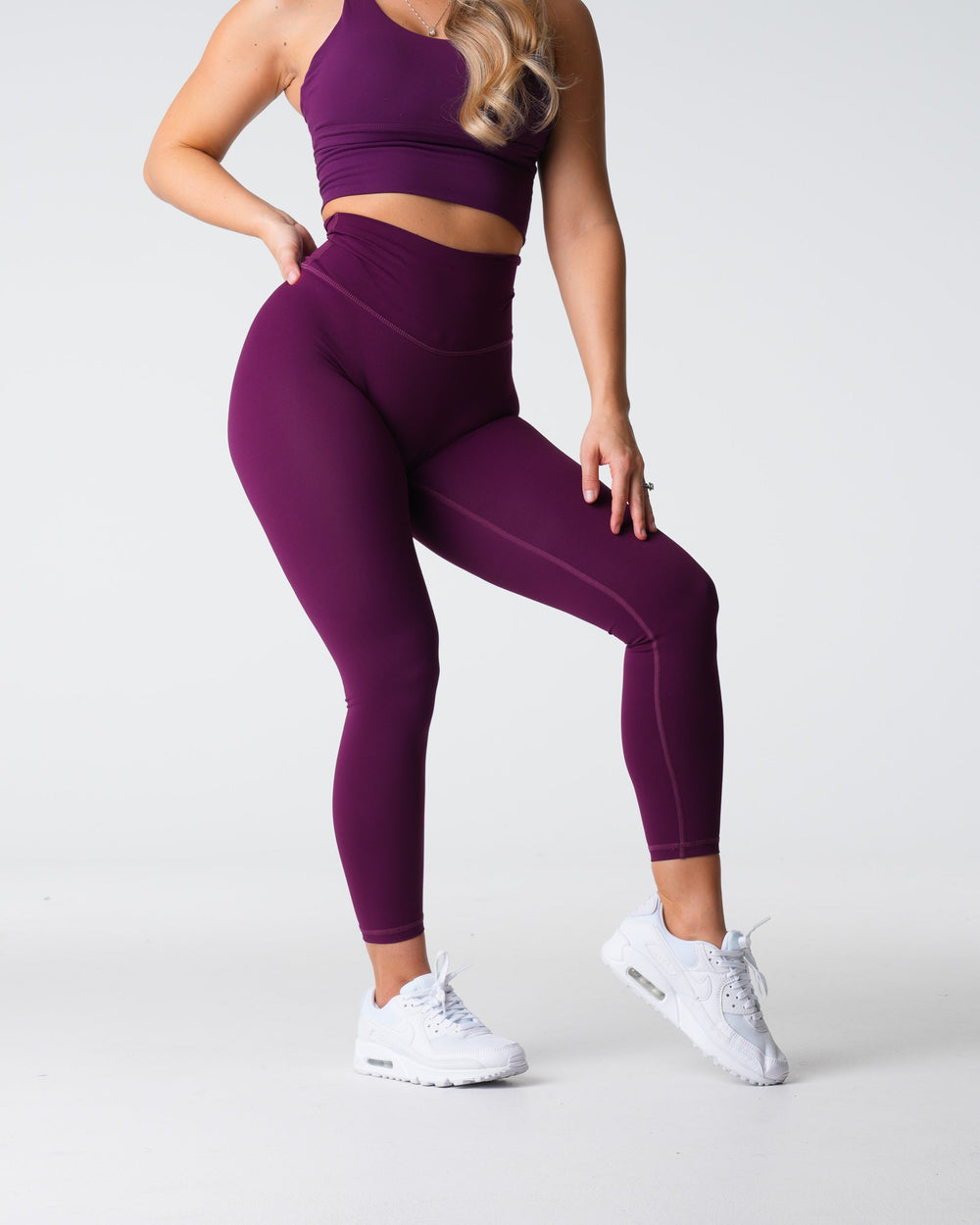 Plum Signature 2.0 Leggings Plum | NVGTN US