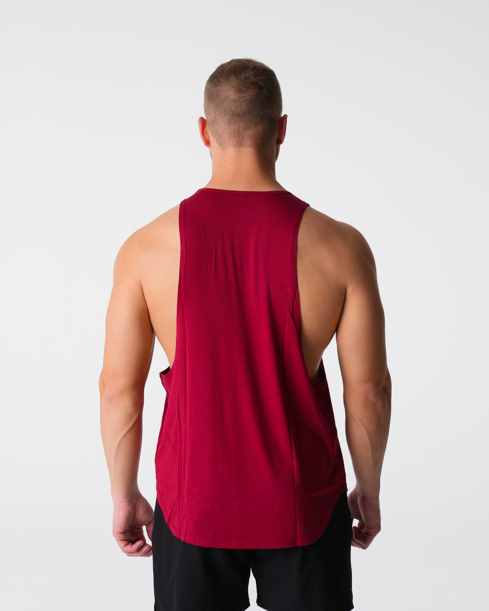 Crimson Tech Edge Tank Crimson | NVGTN Outlet