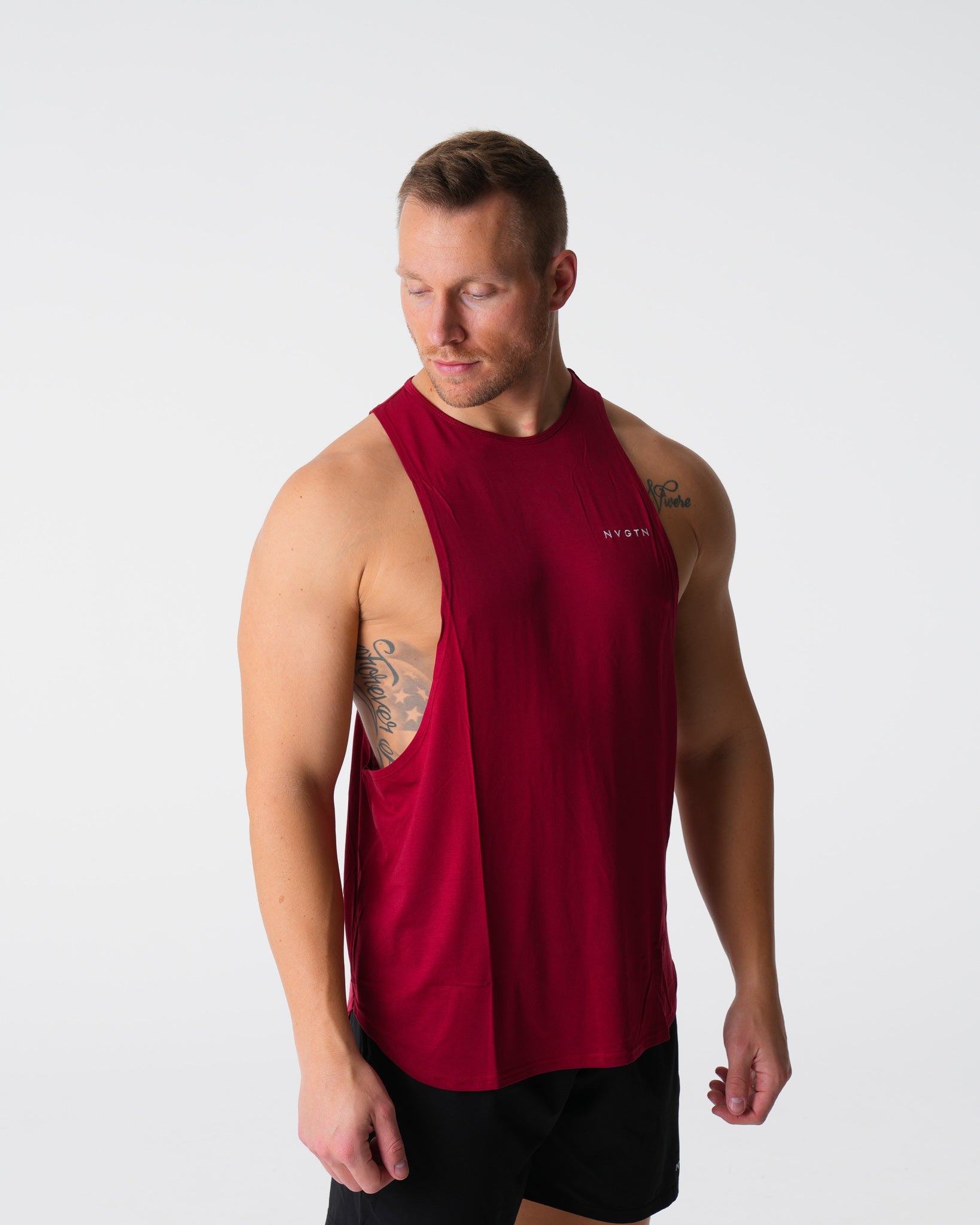 Crimson Tech Edge Tank Crimson | NVGTN Outlet