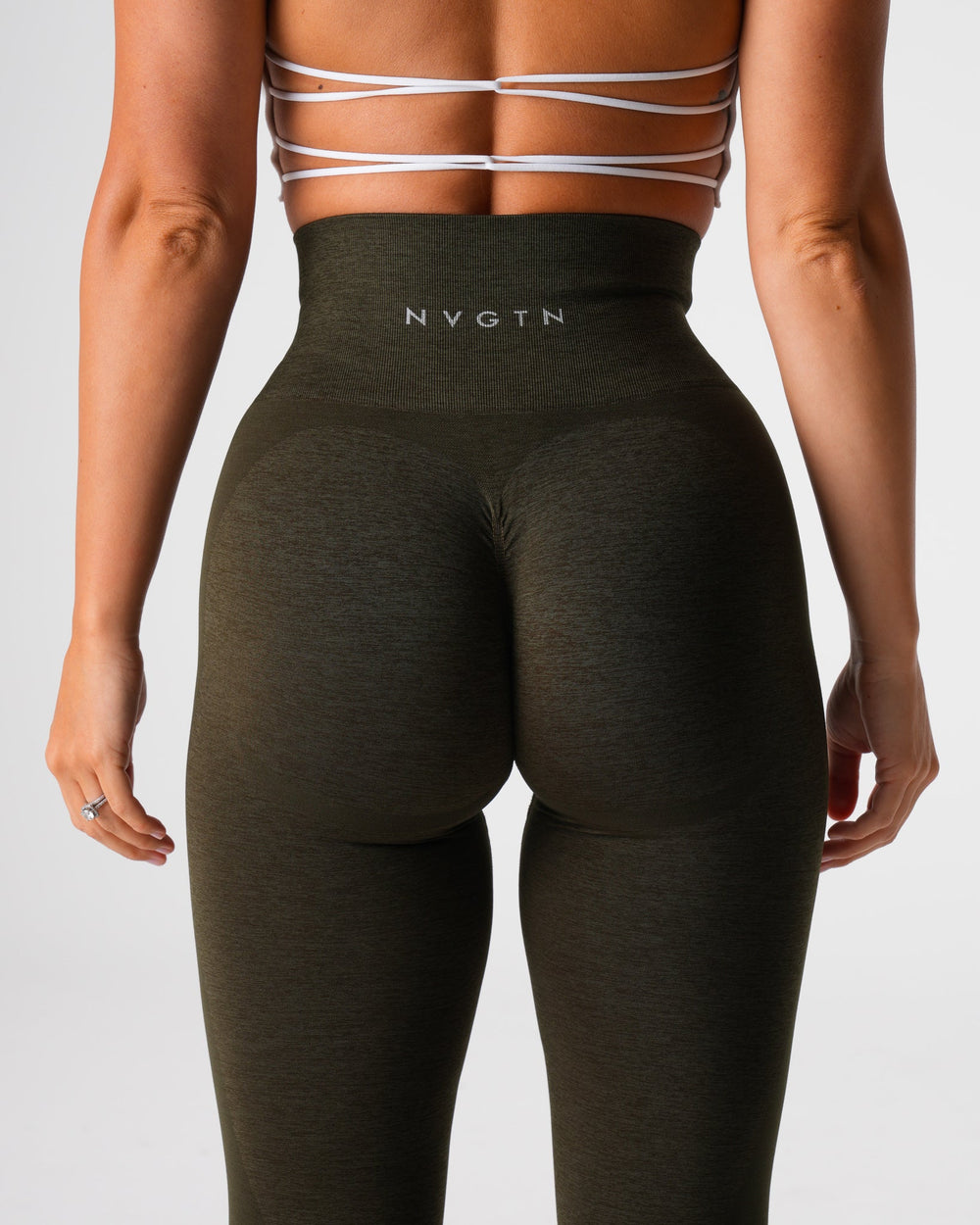 Olive Contour 2.0 Seamless Leggings Olive | NVGTN Outlet