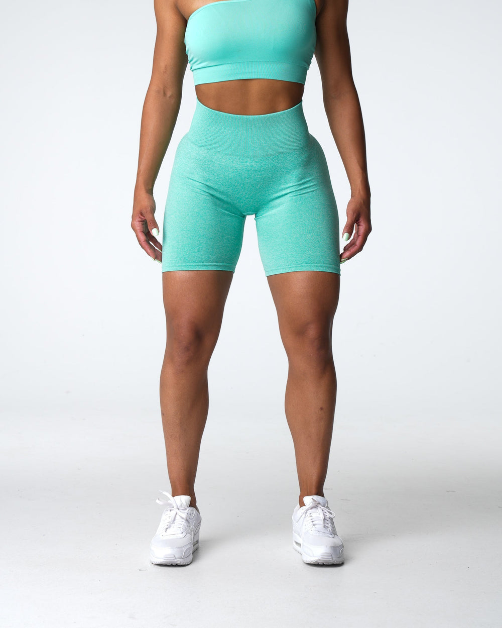 Mint Scrunch Seamless Shorts Mint | NVGTN Discount