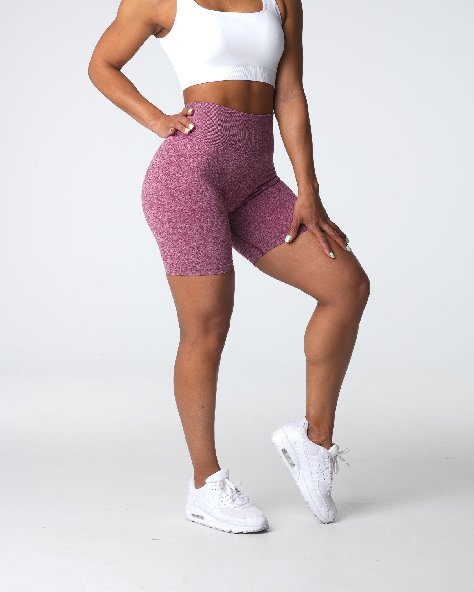 Maroon Scrunch Seamless Shorts Maroon | NVGTN Outlet