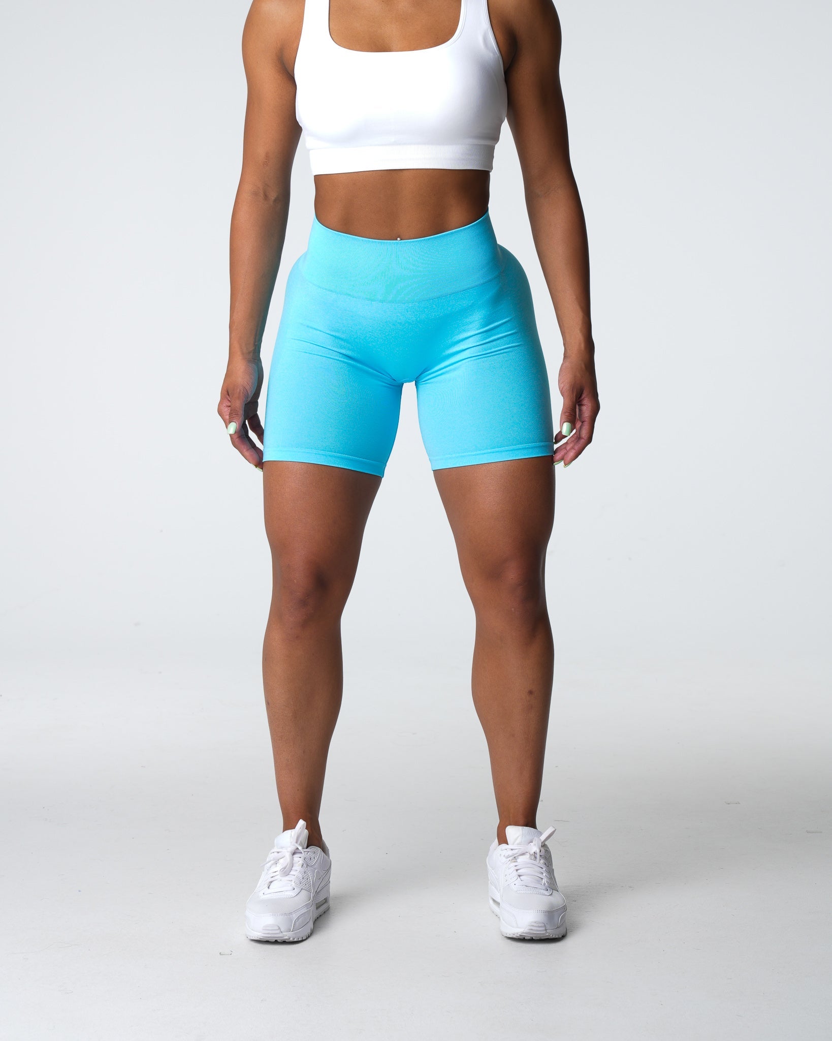 Aqua Contour Seamless Shorts Aqua | NVGTN New