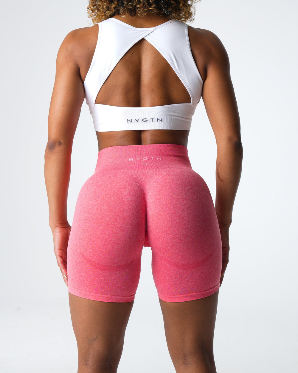Coral Contour Seamless Shorts Coral | NVGTN Online Shop