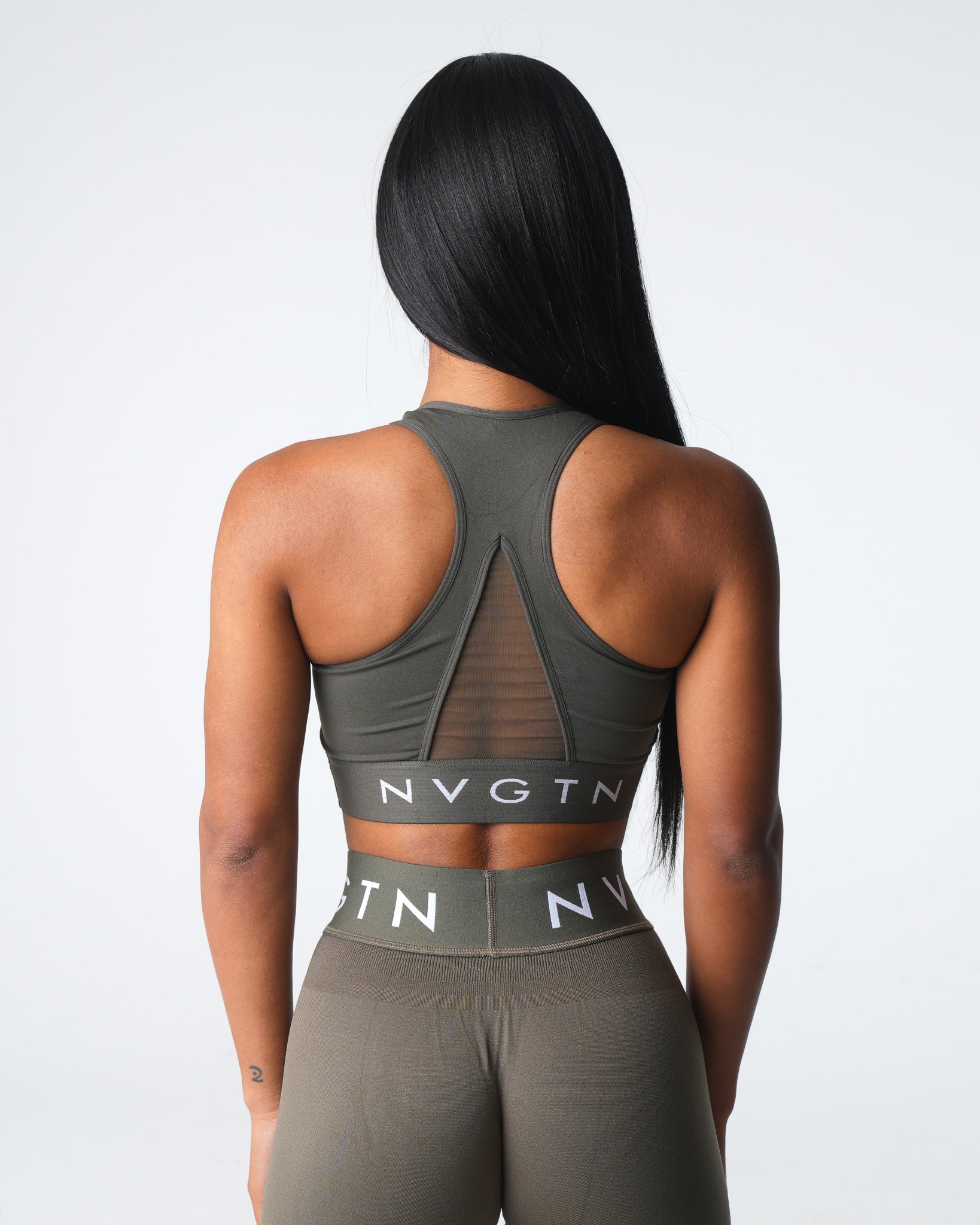 Olive Legacy Sport Seamless Bra Olive | NVGTN Online Shop