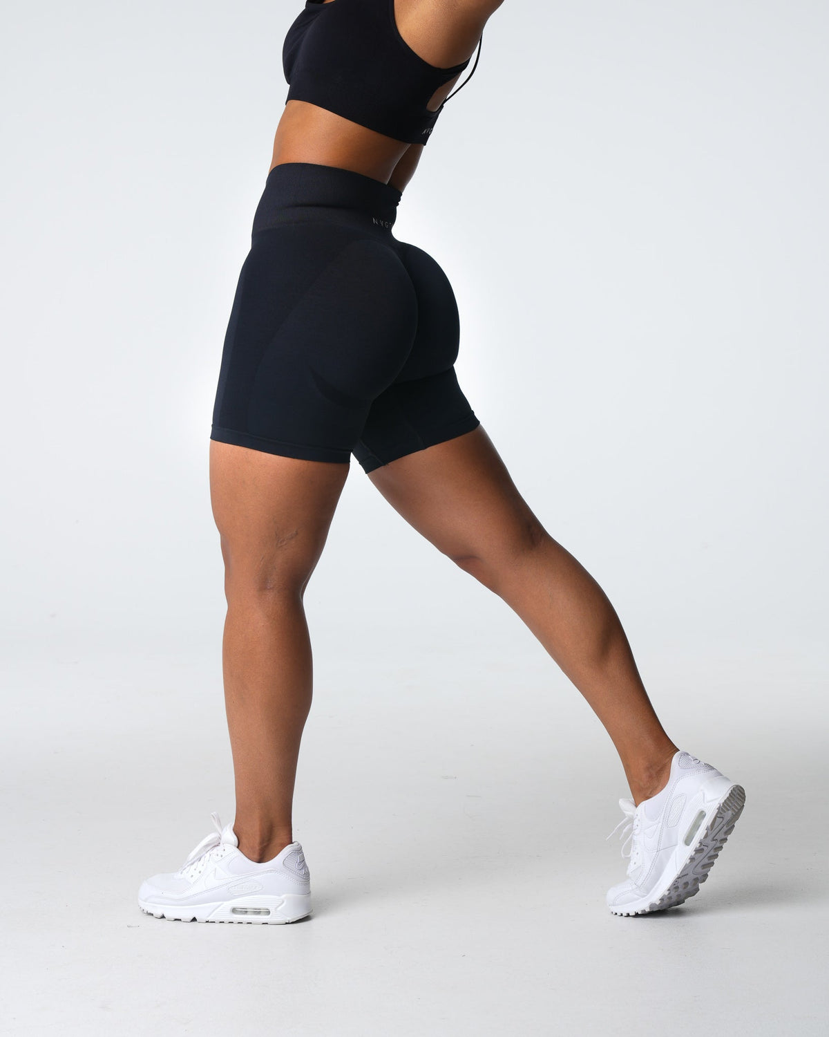 Black Contour 2.0 Seamless Shorts Black | NVGTN Discount