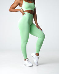Pistachio Scrunch Seamless Leggings Pistachio | NVGTN US