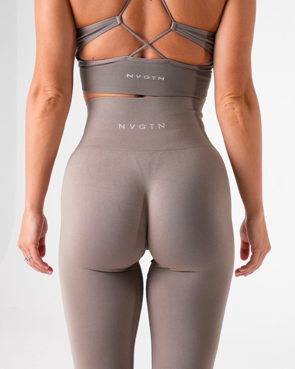 Taupe Shape Seamless Leggings Taupe | NVGTN Outlet