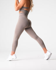 Taupe Shape Seamless Leggings Taupe | NVGTN Outlet