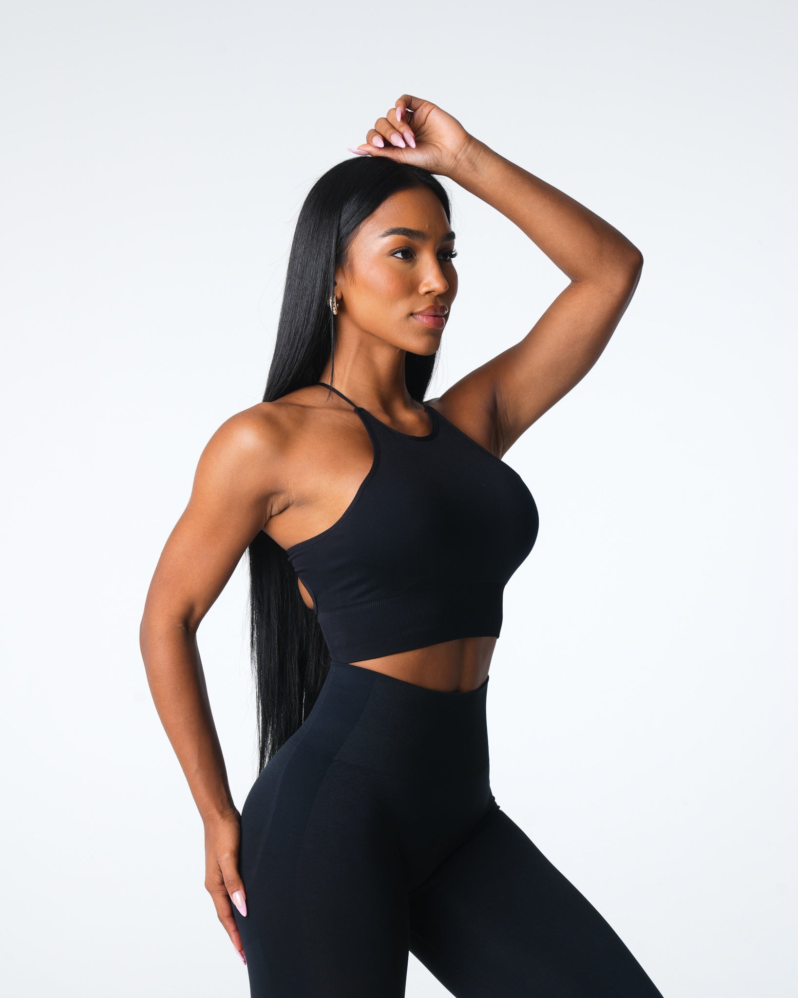 Black Embrace Seamless Bra Black | NVGTN Near Me
