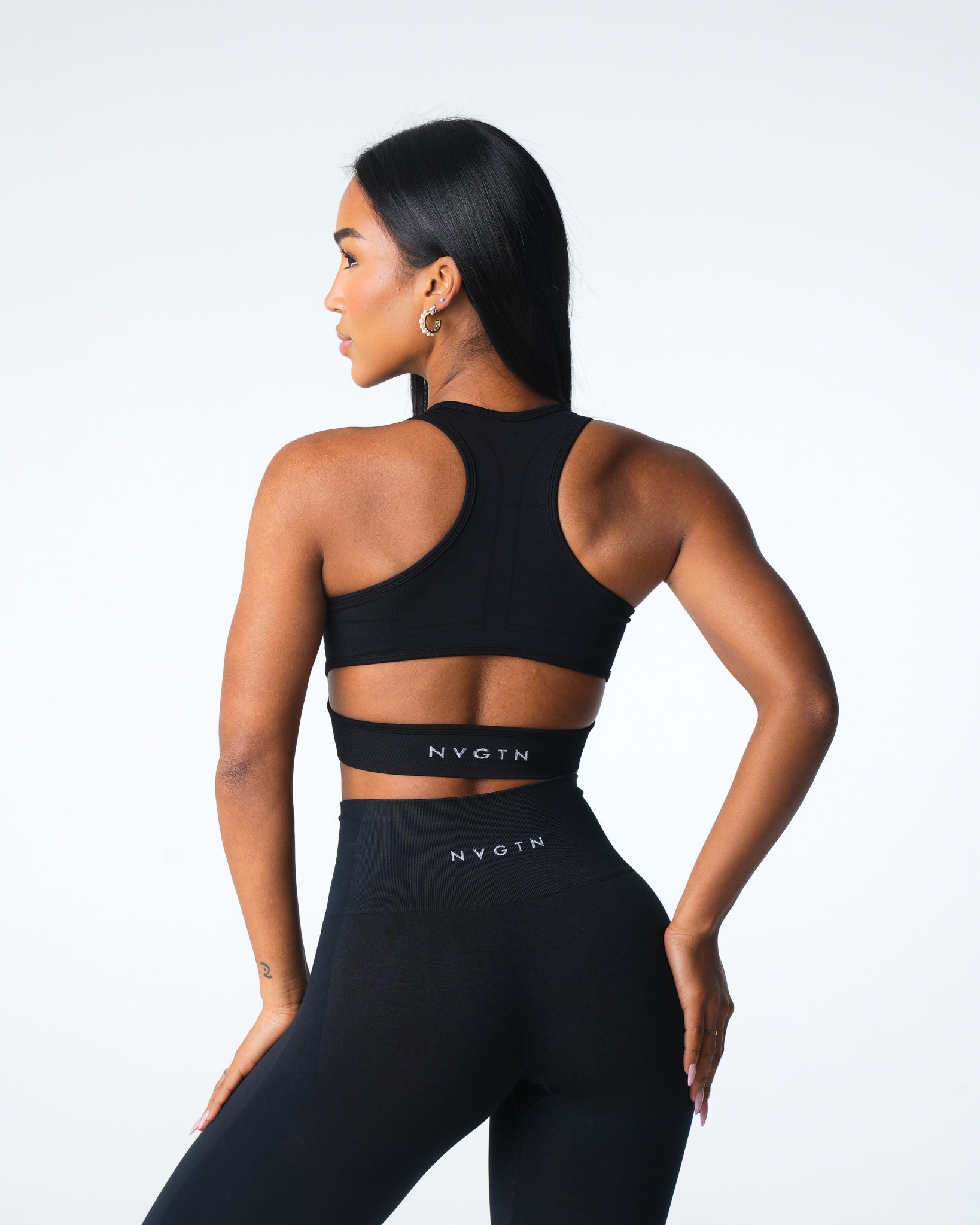 Black Rise Seamless Bra Black | NVGTN US