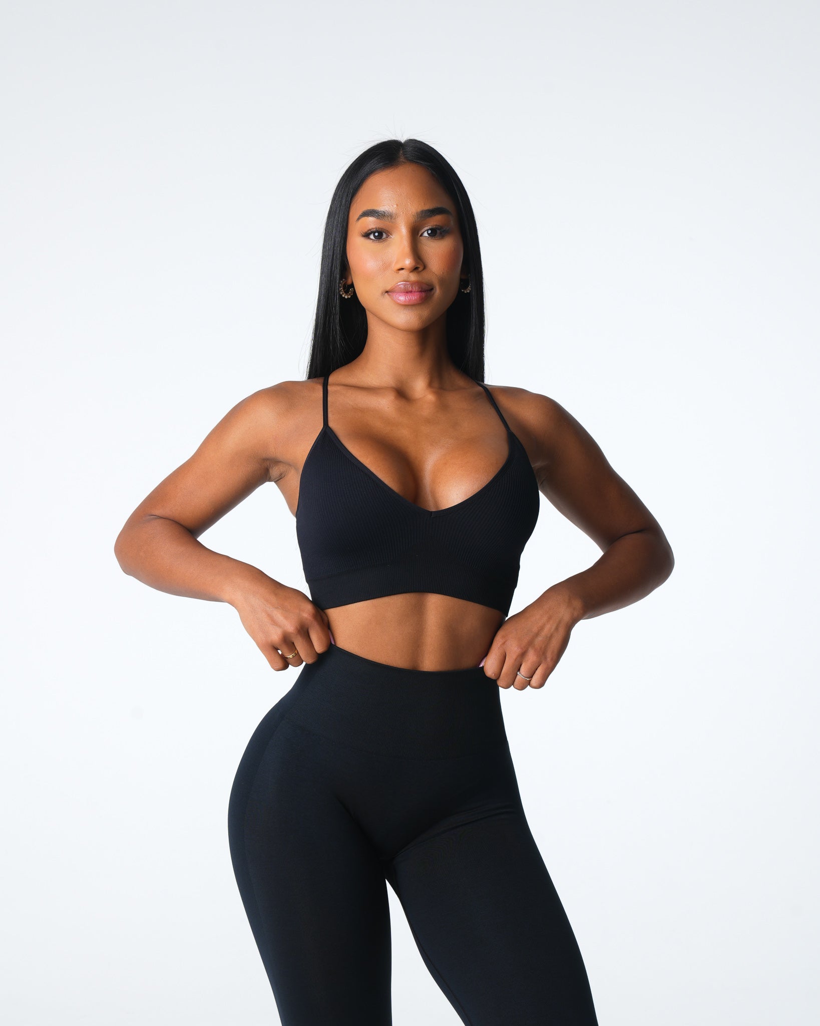 Black Glimpse Ribbed Seamless Bra Black | NVGTN New