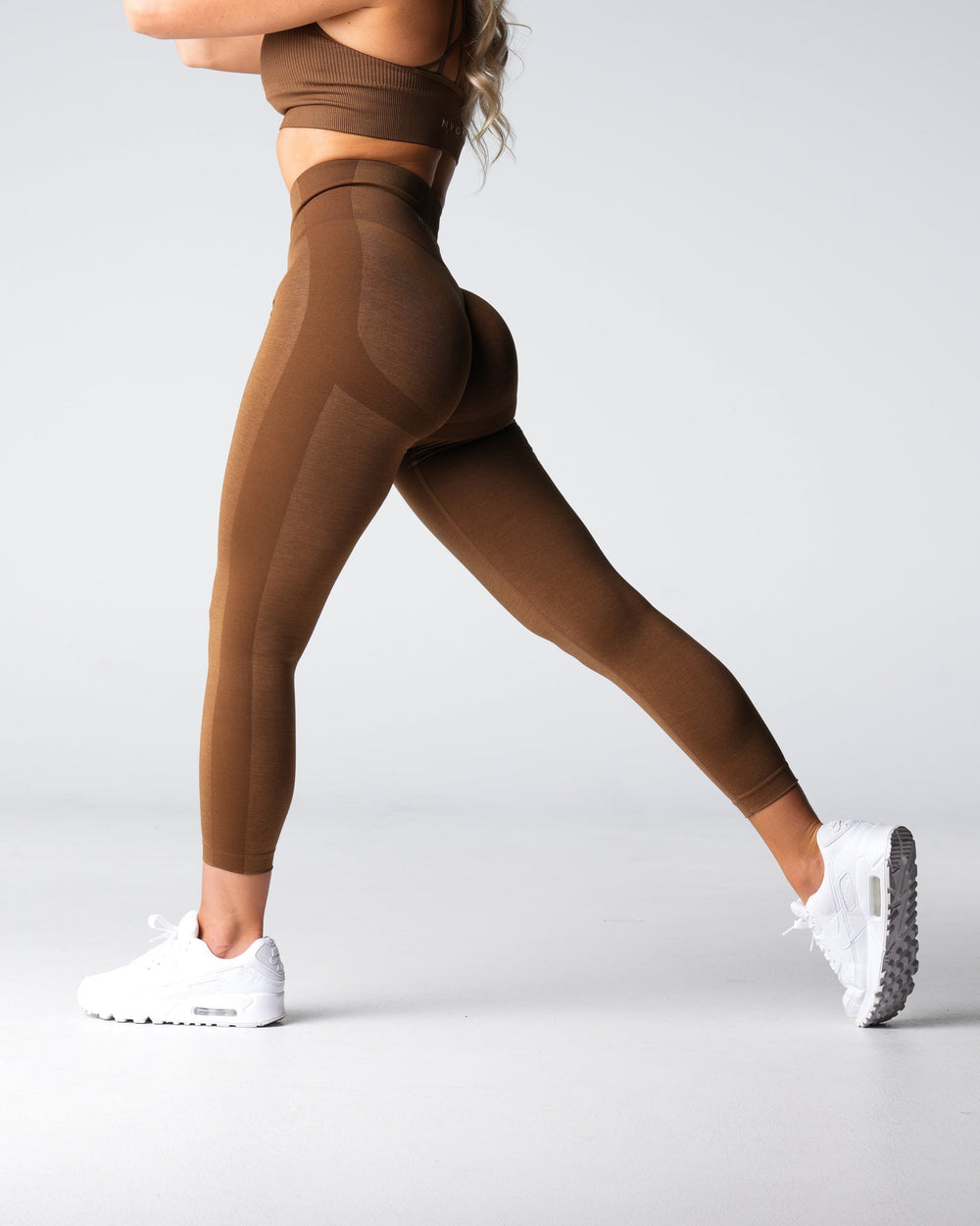 Mocha Performance Seamless Leggings Mocha | NVGTN Discount