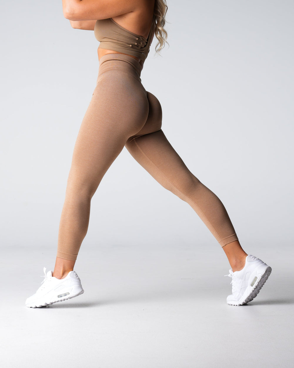 Beige Shape Seamless Leggings Beige | NVGTN US
