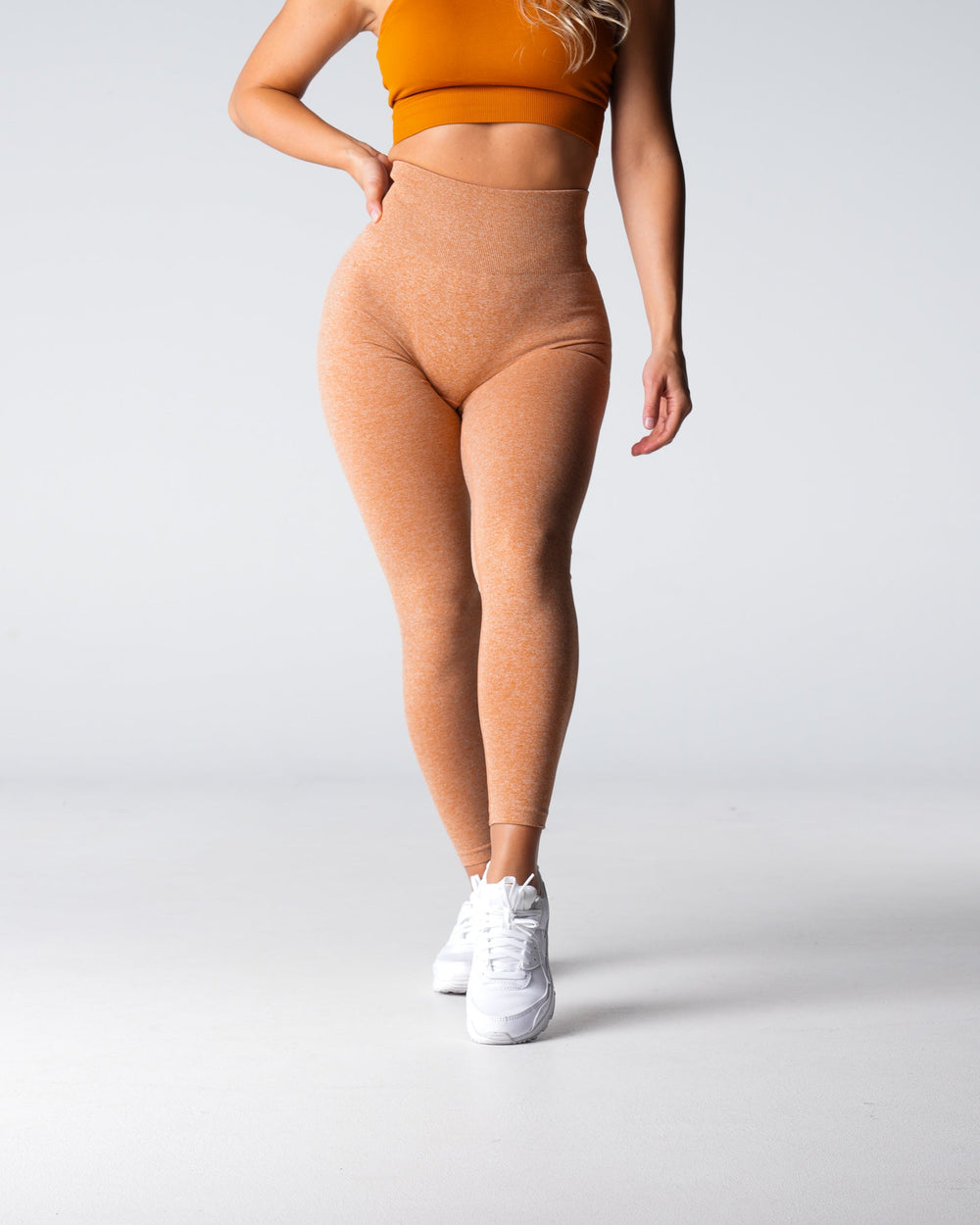 Terracotta Scrunch Seamless Leggings Terracotta | NVGTN For Sale