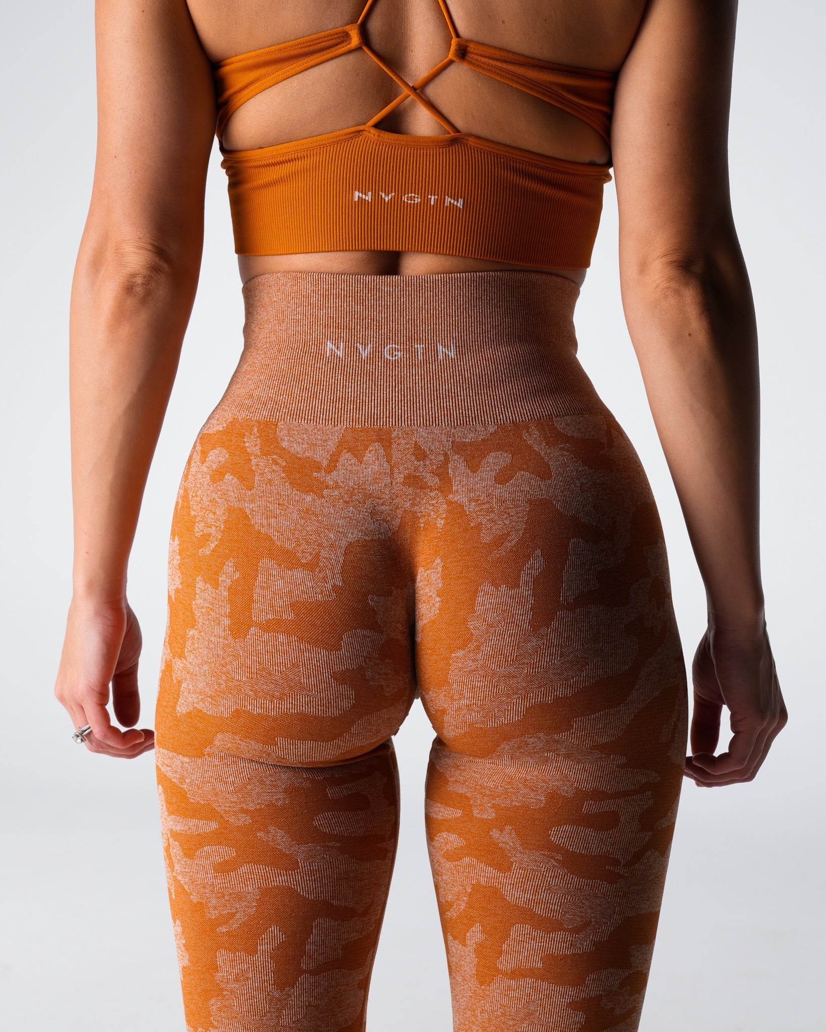 Terracotta Camo Seamless Leggings Terracotta | NVGTN Online Shop