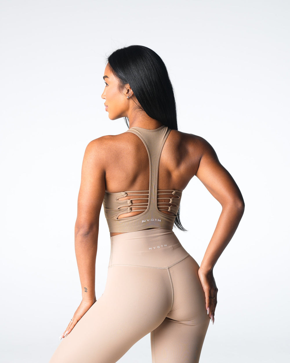 Beige Resilience Seamless Bra Beige | NVGTN Online