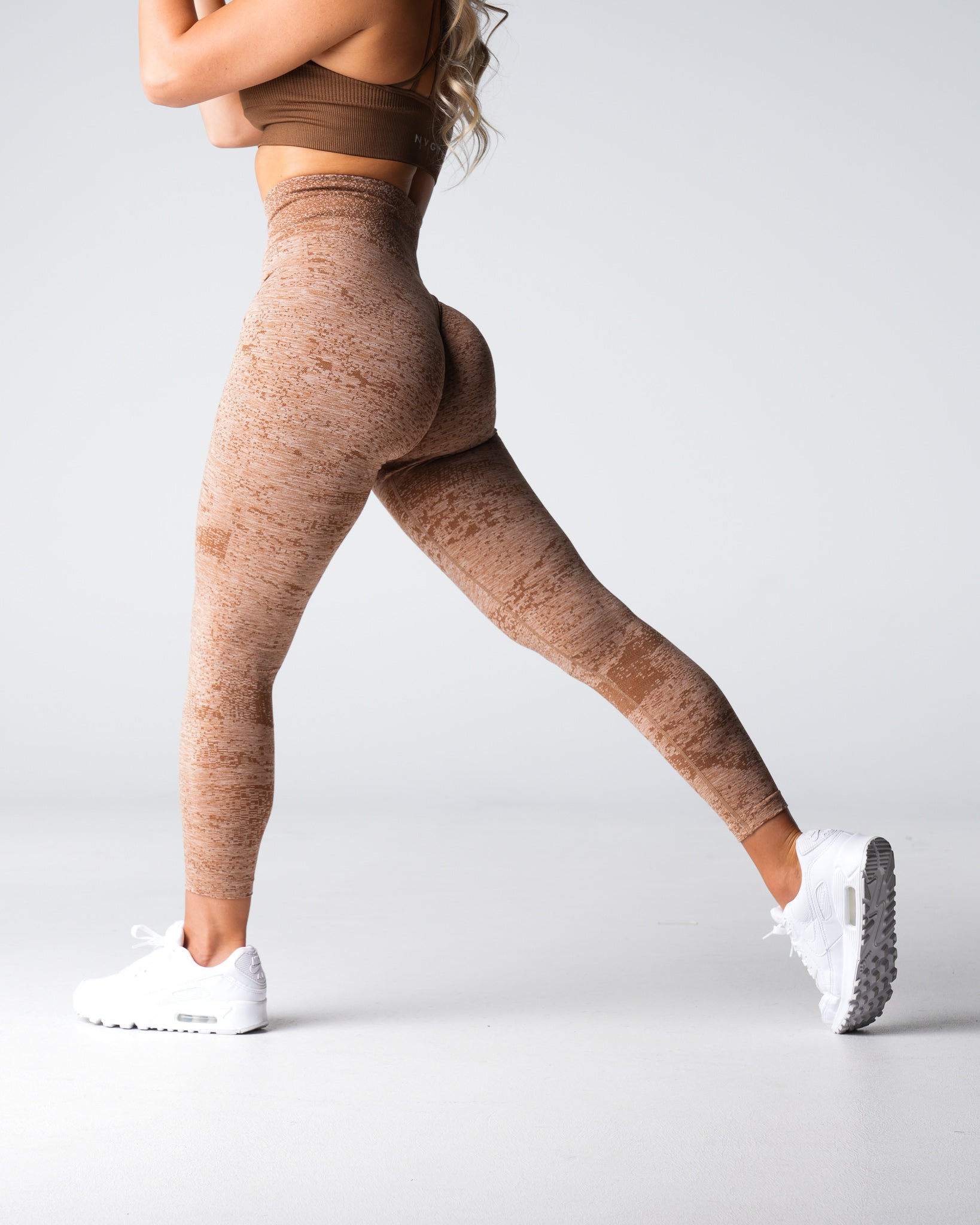 Sand Digital Seamless Leggings Sand | NVGTN Online Shop