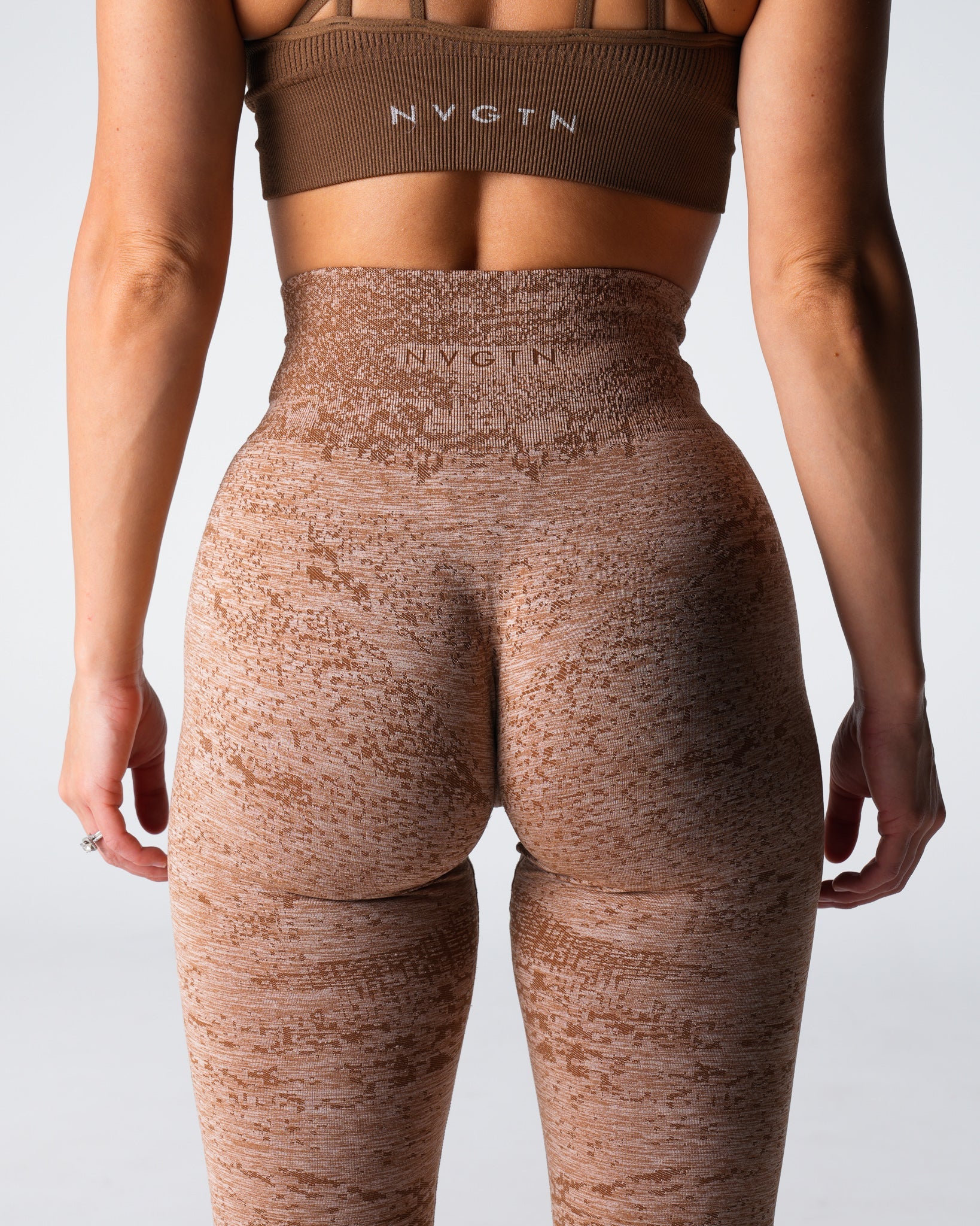 Sand Digital Seamless Leggings Sand | NVGTN Online Shop