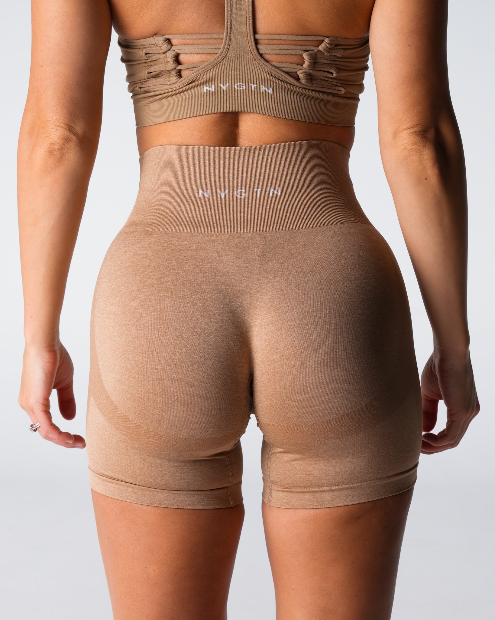 Beige Performance Seamless Shorts Beige | NVGTN Online