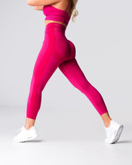 Winterberry Performance Seamless Leggings Winterberry | NVGTN Near Me