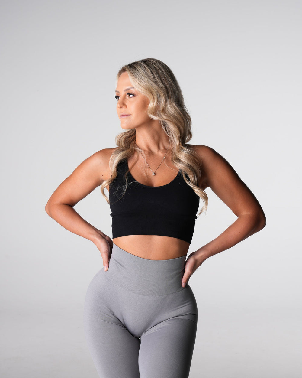Black Enchant Seamless Bra Black | NVGTN Sale