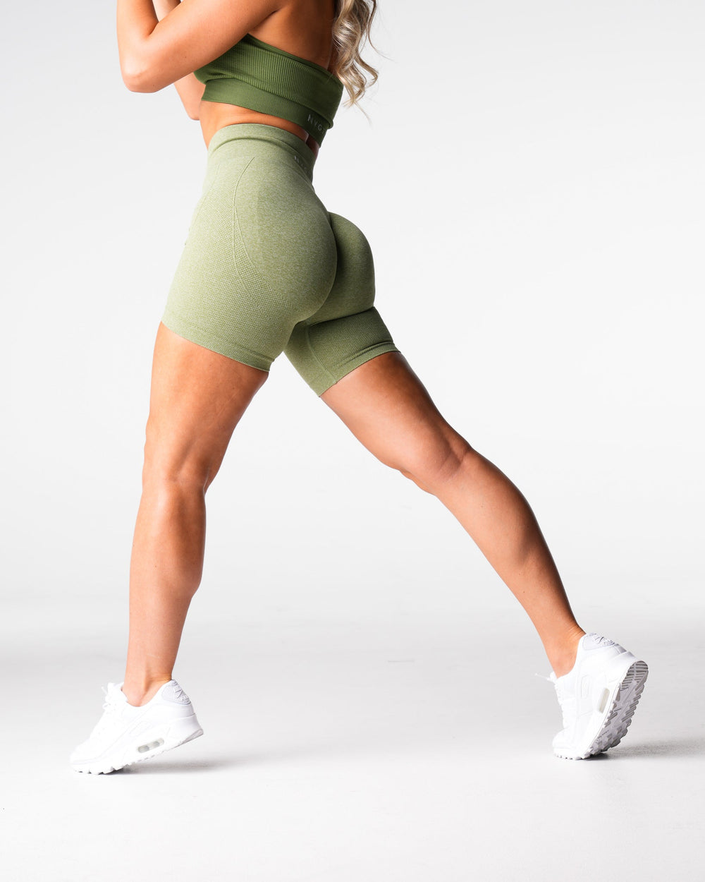 Meadow Lift Seamless Shorts Meadow | NVGTN Near Me