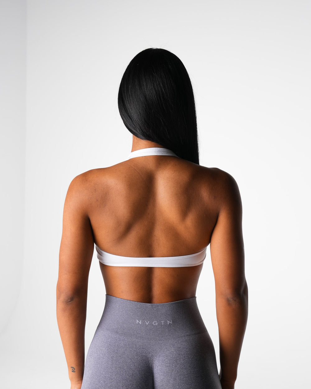 White Comeback Seamless Halter Bra White | NVGTN Online Shop