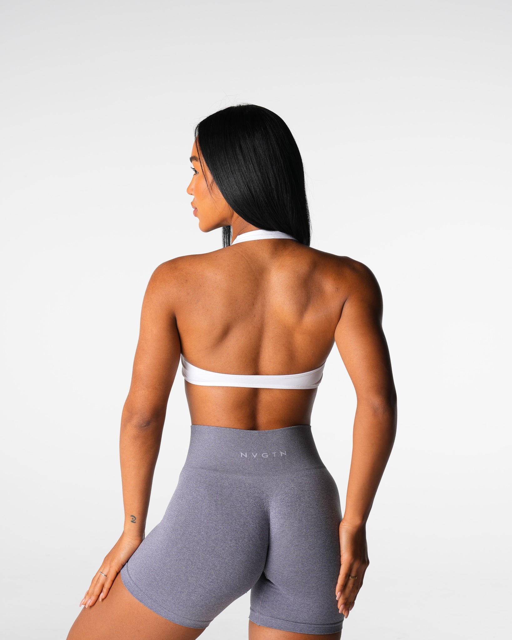 White Comeback Seamless Halter Bra White | NVGTN Online Shop