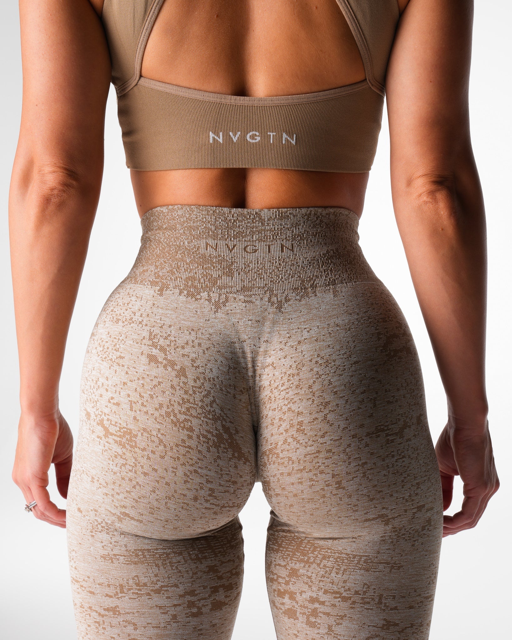 Beige Digital Seamless Leggings Beige | NVGTN Near Me