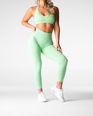 Pistachio Figure Seamless Leggings Pistachio | NVGTN Online Shop