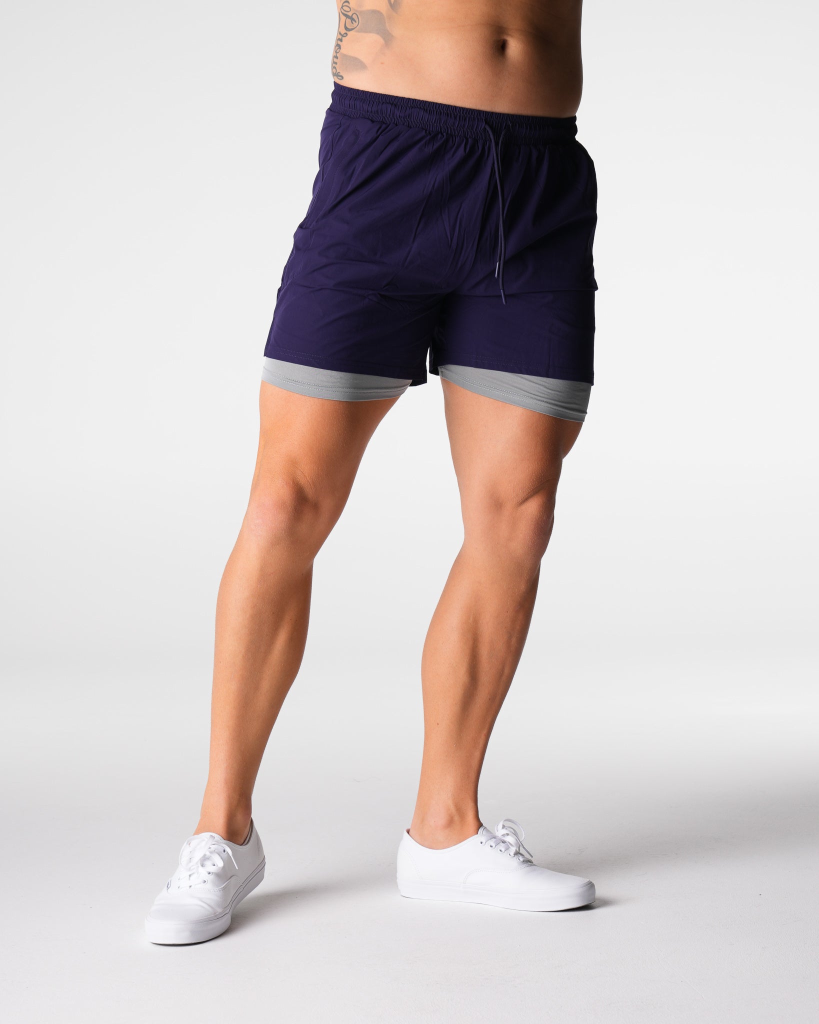 Navy Voyager Shorts Navy | NVGTN Near Me