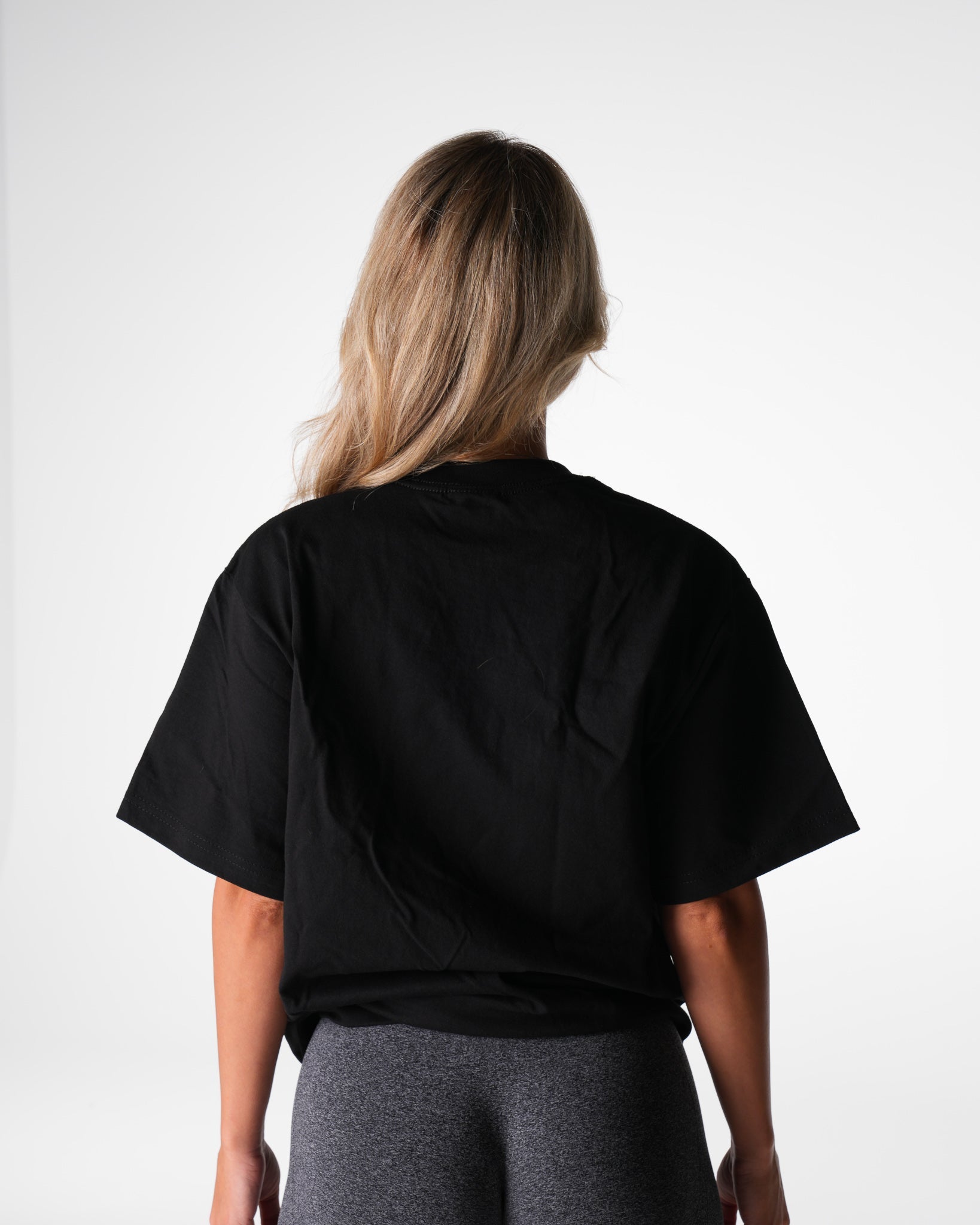 Black Wave Graphic Tee Black | NVGTN Online Shop
